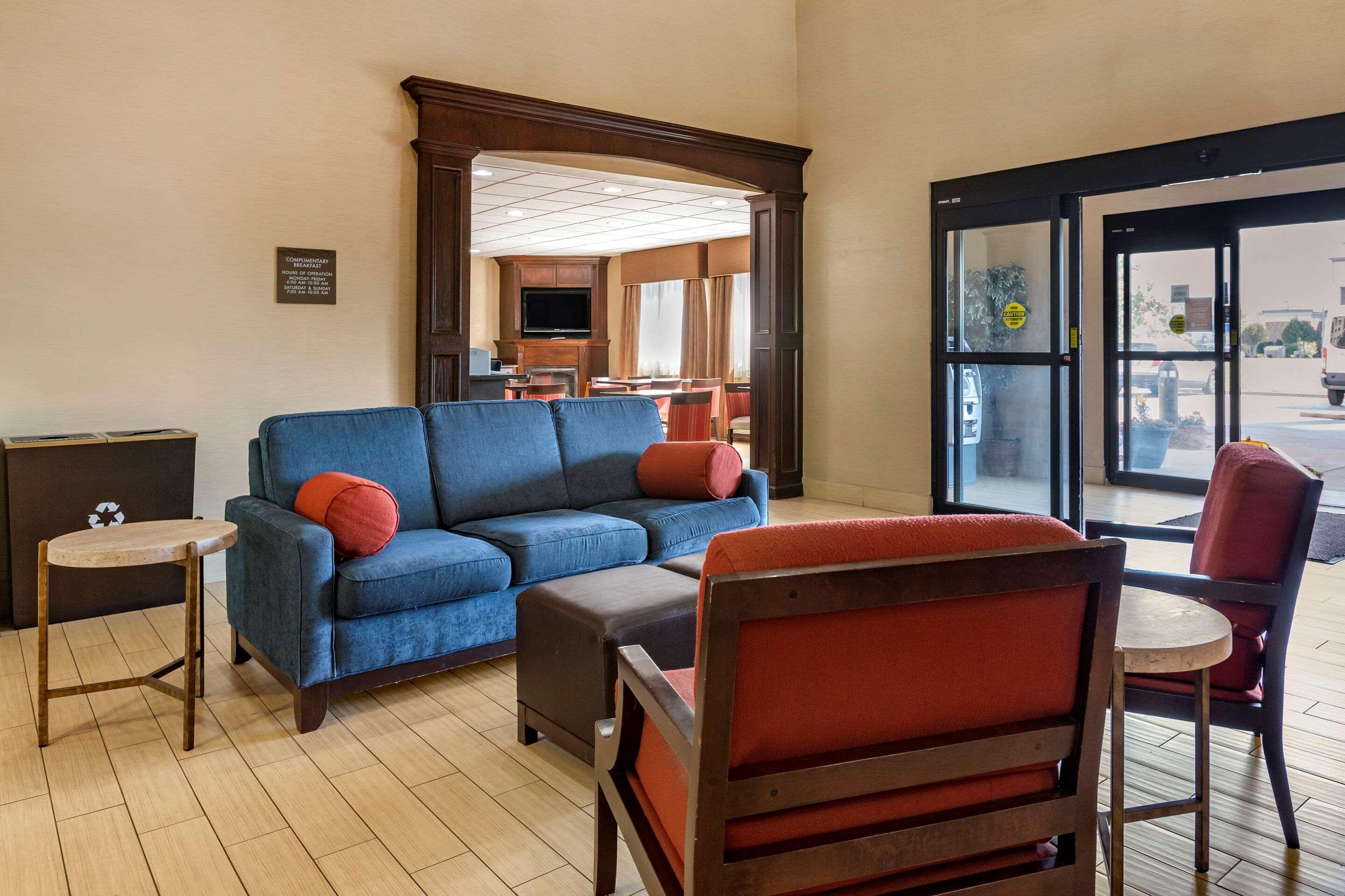 Vista Lobby Comfort Inn