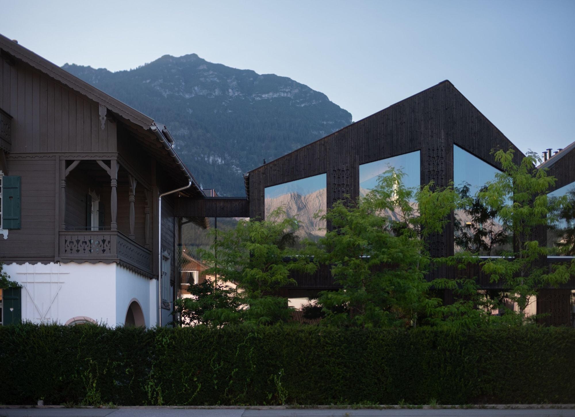 Varios quartier - Lodges Tagesbar Forum