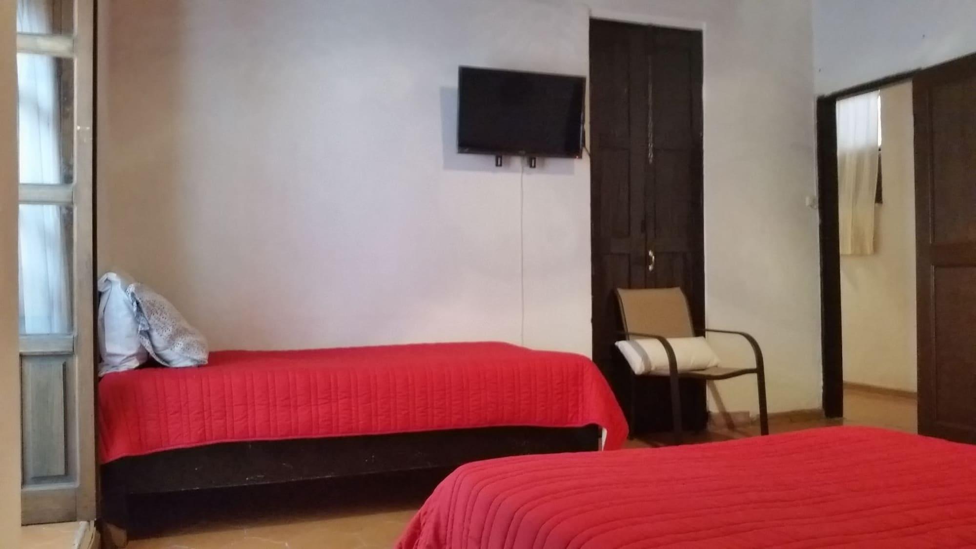 Varios Cortizo Suites