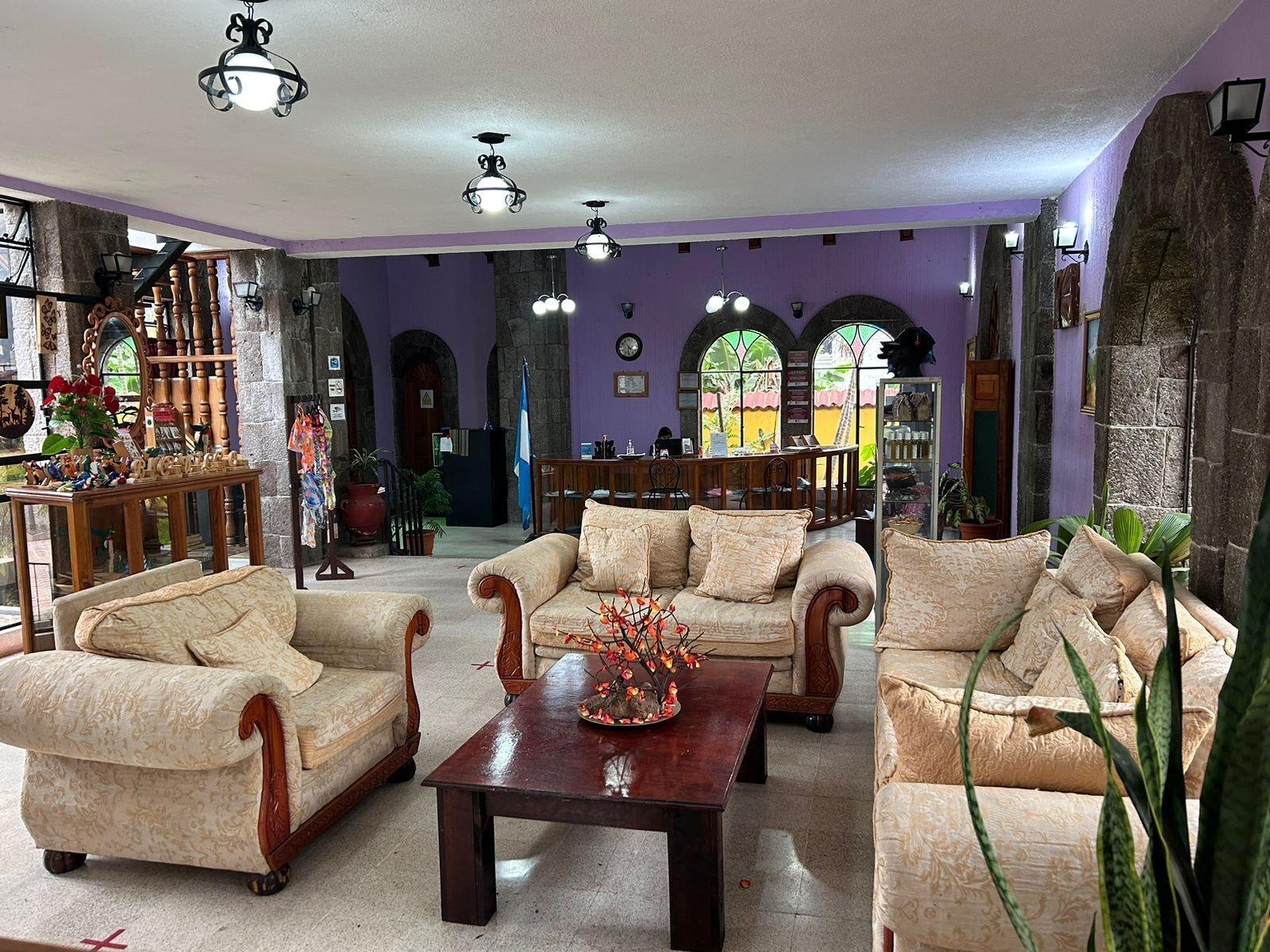 Vista Lobby Tiosh Abaj