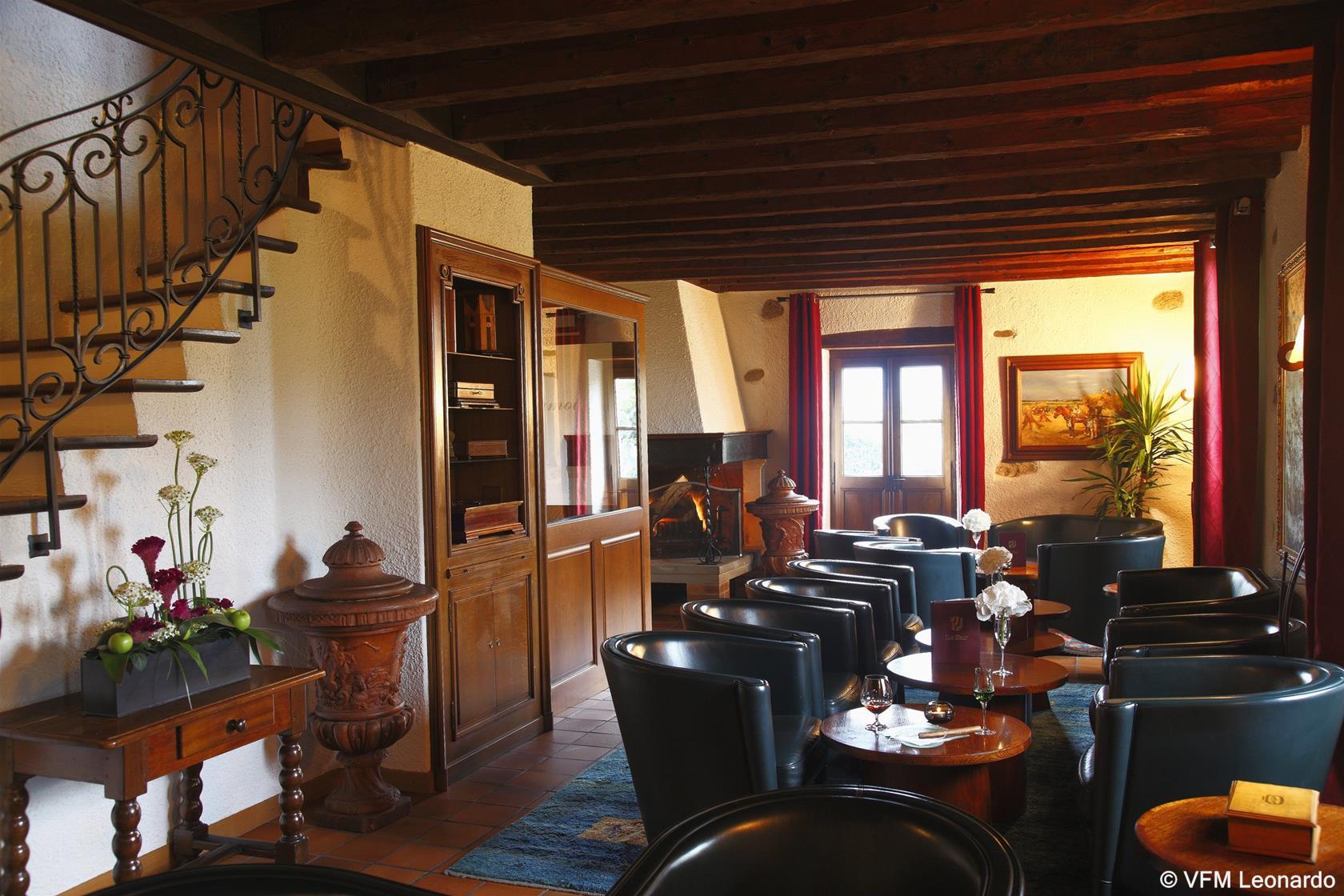 Vista Lobby Domaine De Chateauvieux