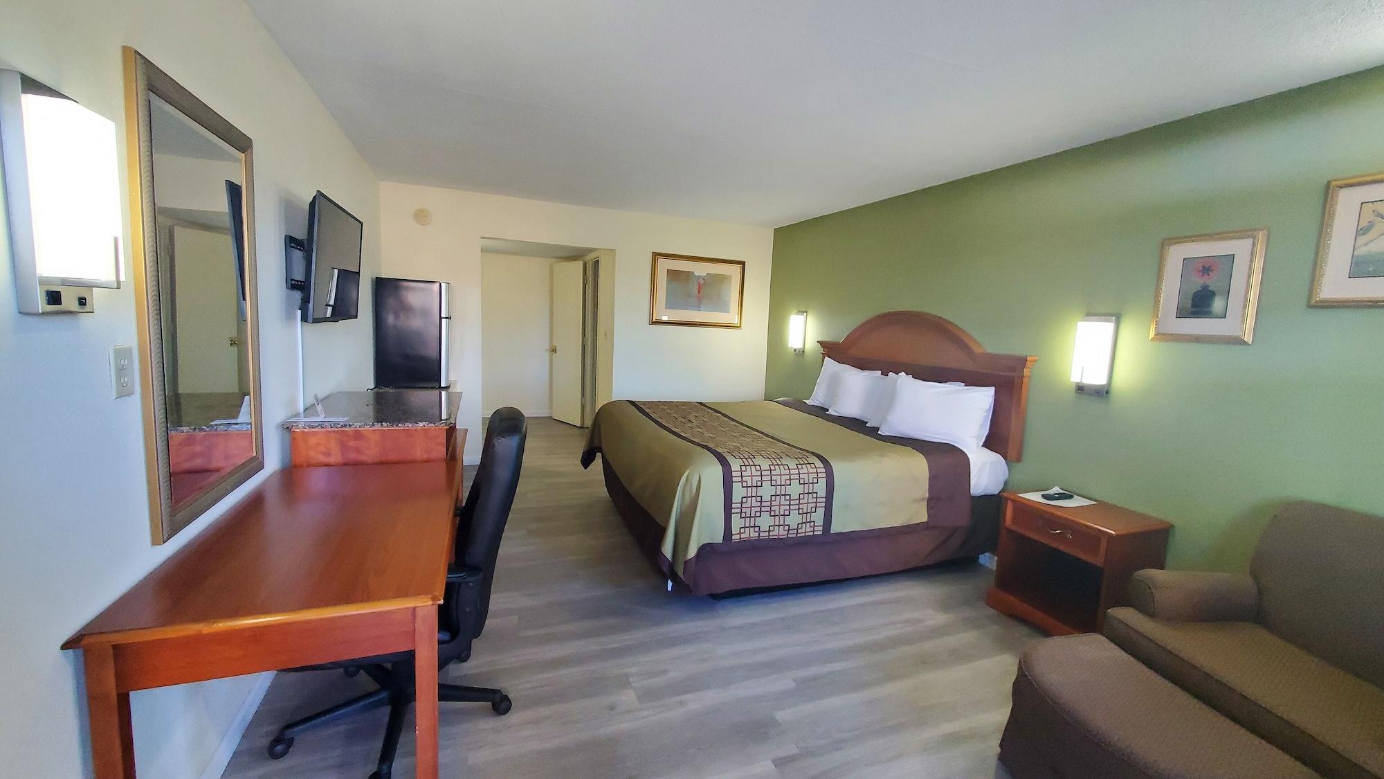 Varios Big Spring Inn