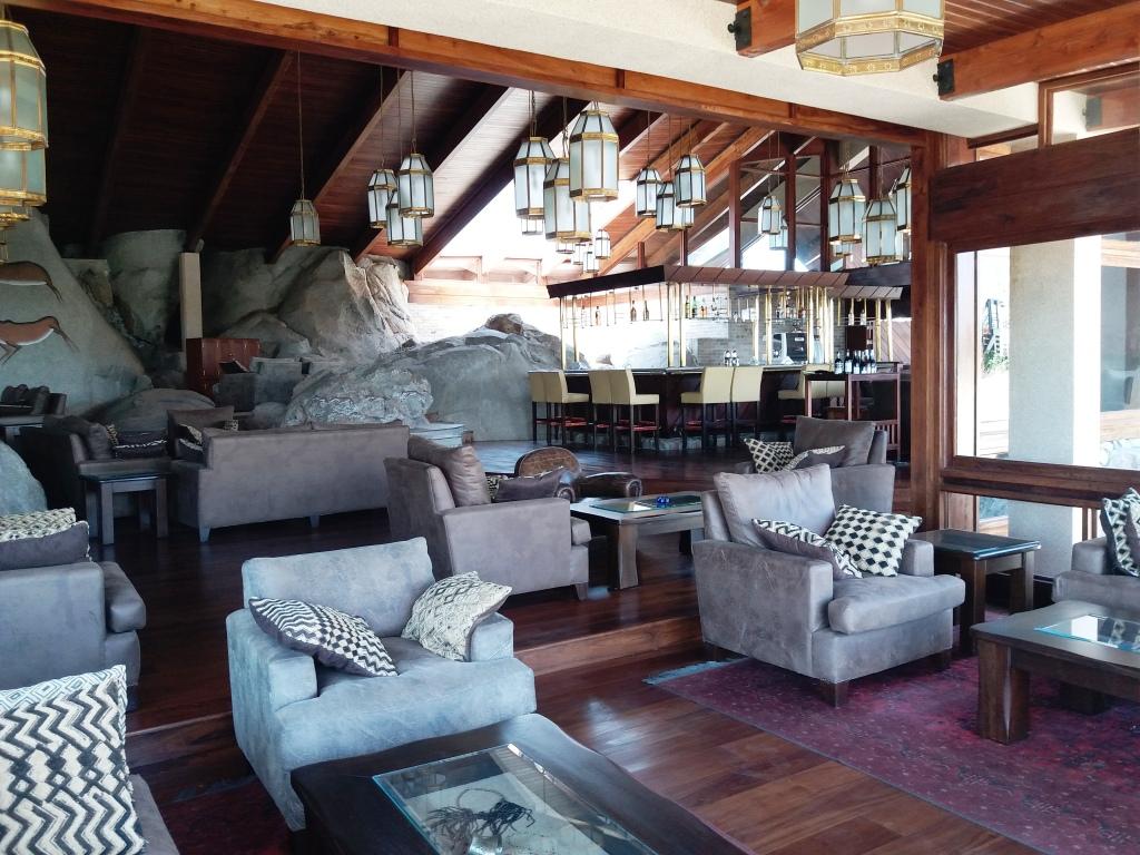 Bar/Salón Seronera Wildlife Lodge