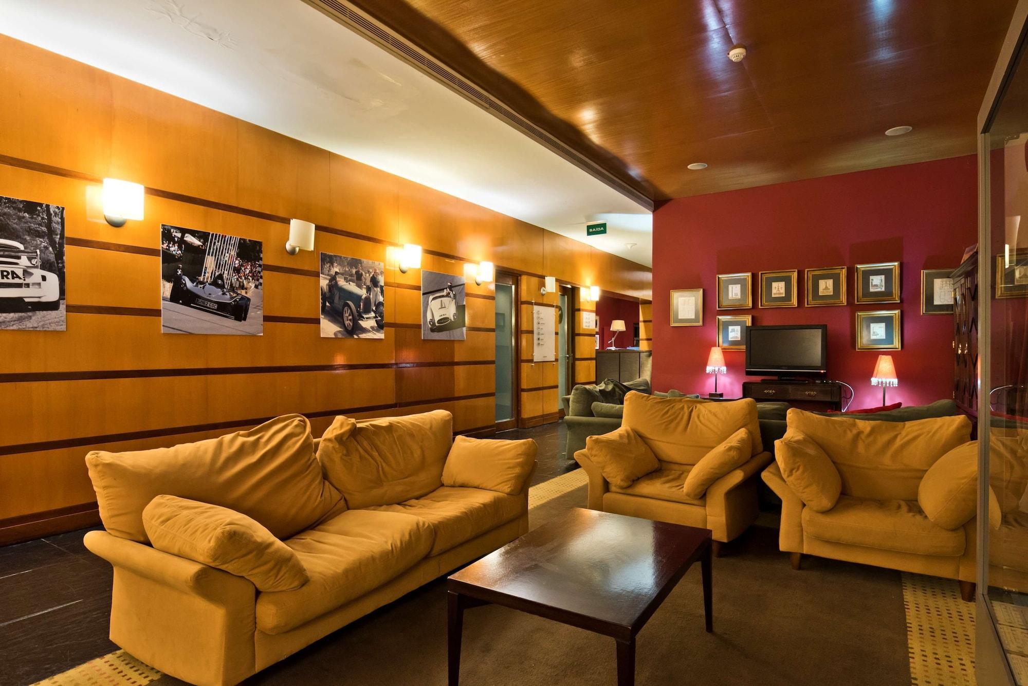Vista Lobby Golden Tulip Caramulo Hotel & SPA