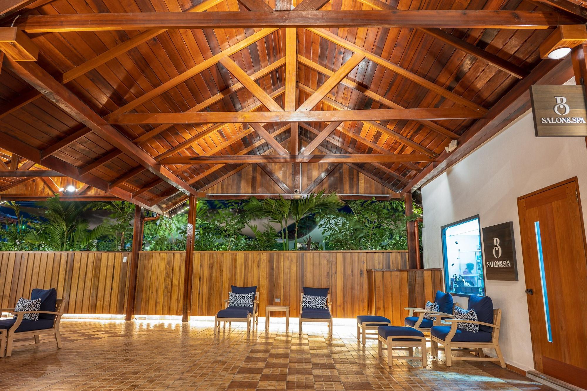 Spa Grand Coastal Hotel