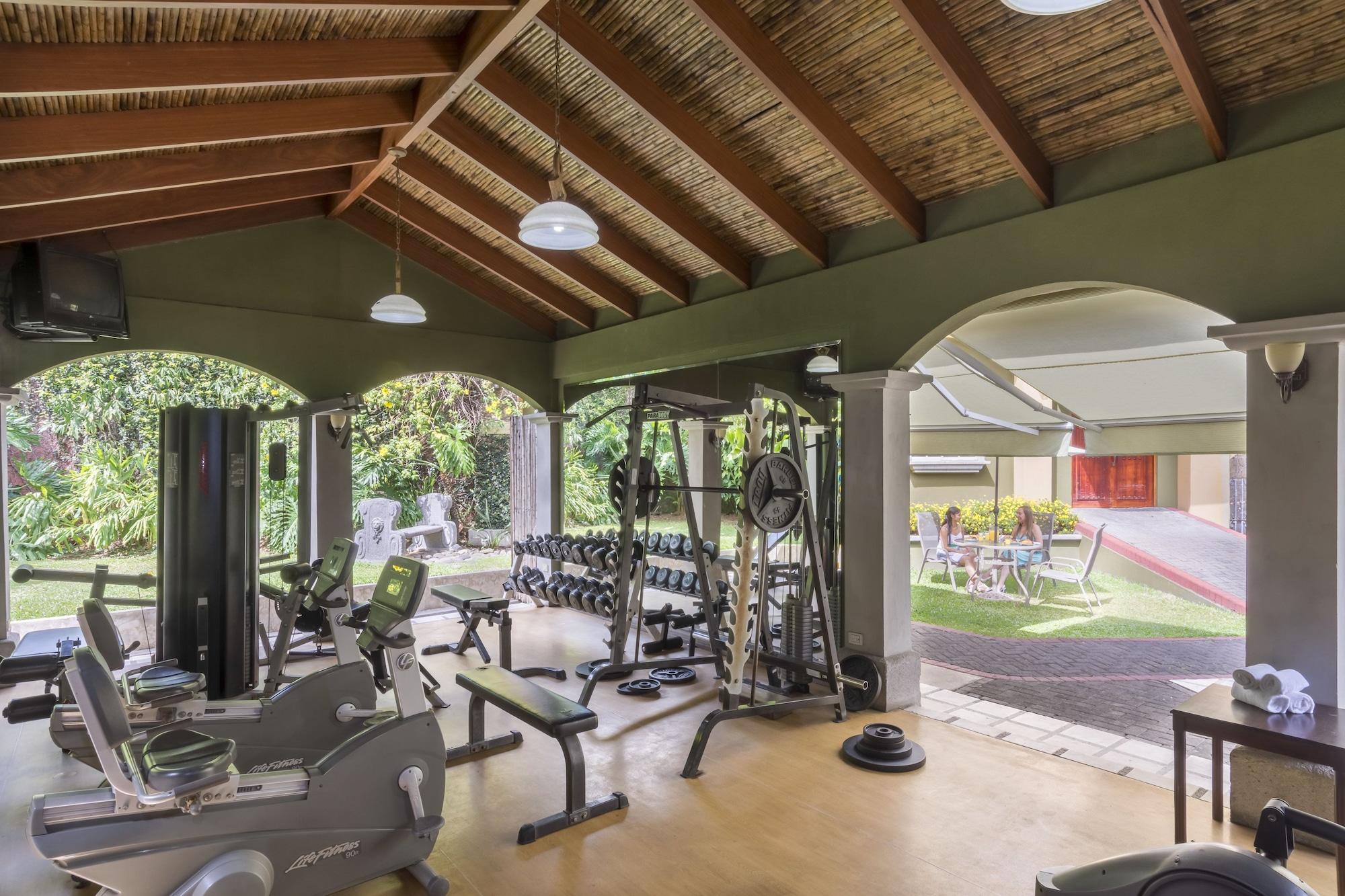 Gimnasio Casa Conde Hotel & Suites