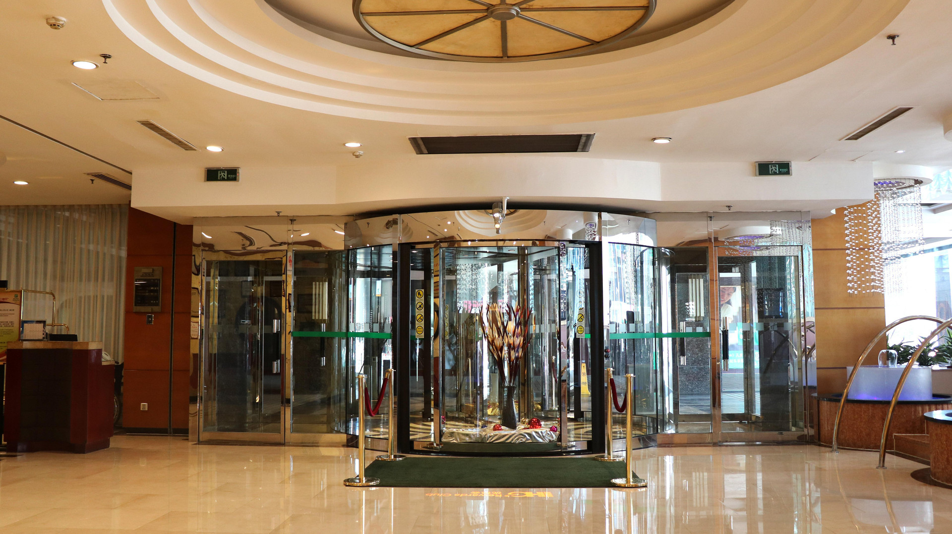 Vista Exterior Holiday Inn Hohhot by IHG