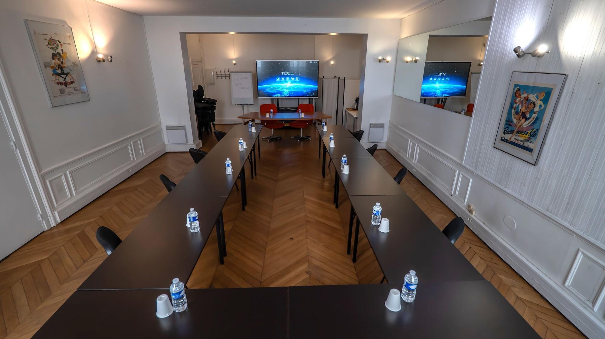 Sala de Reuniones Hôtel d'Orléans