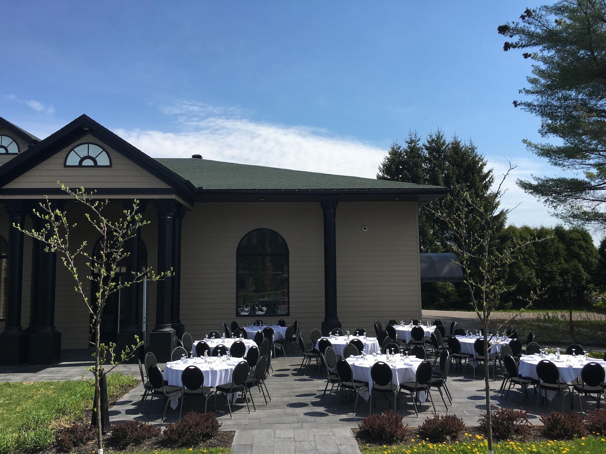 Vista Exterior Hotel Montfort Nicolet