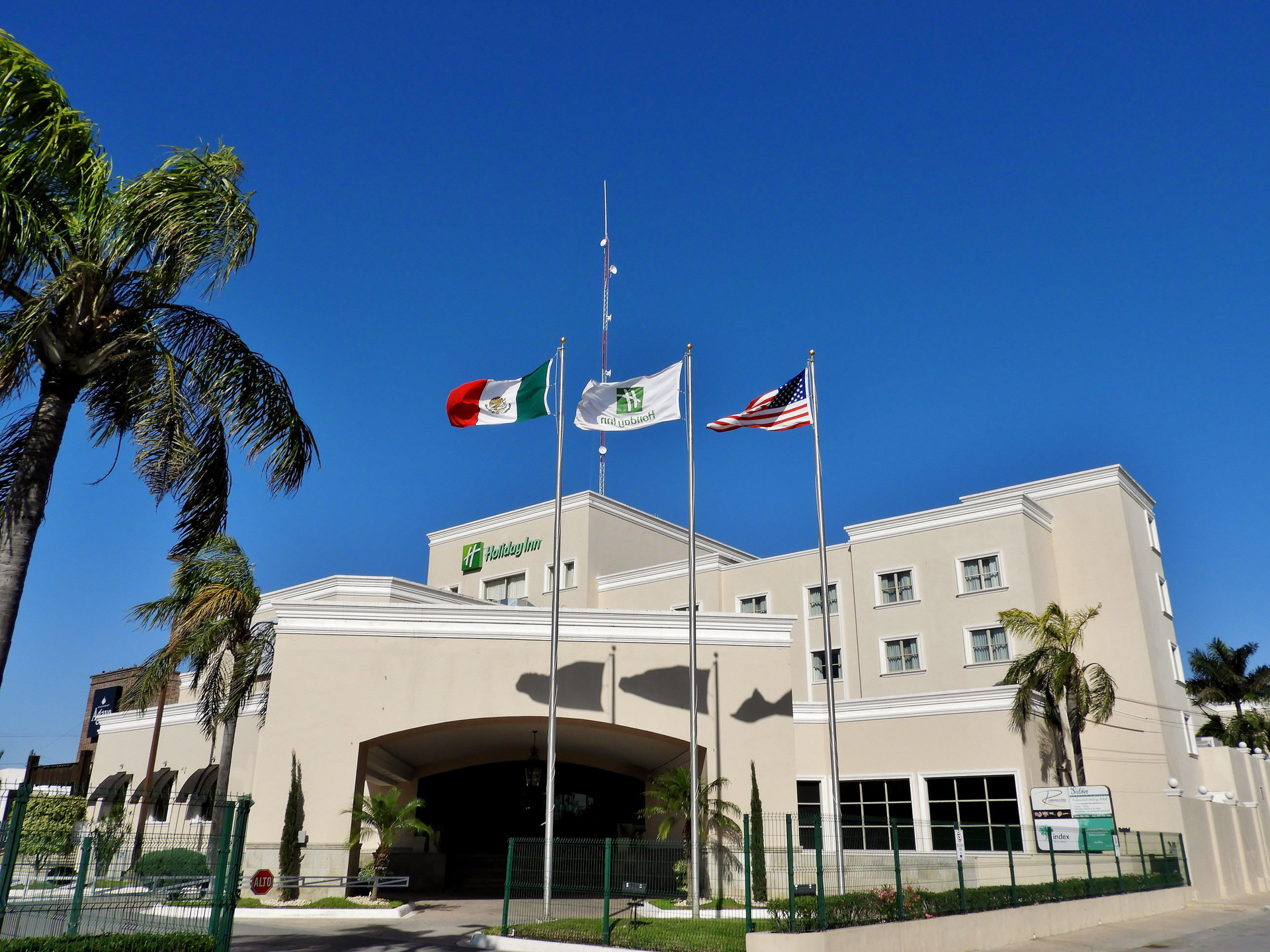 Vista Exterior Holiday Inn Reynosa Zona Dorada by IHG