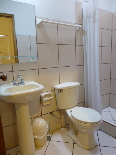 Baño La Compañia de General Moran