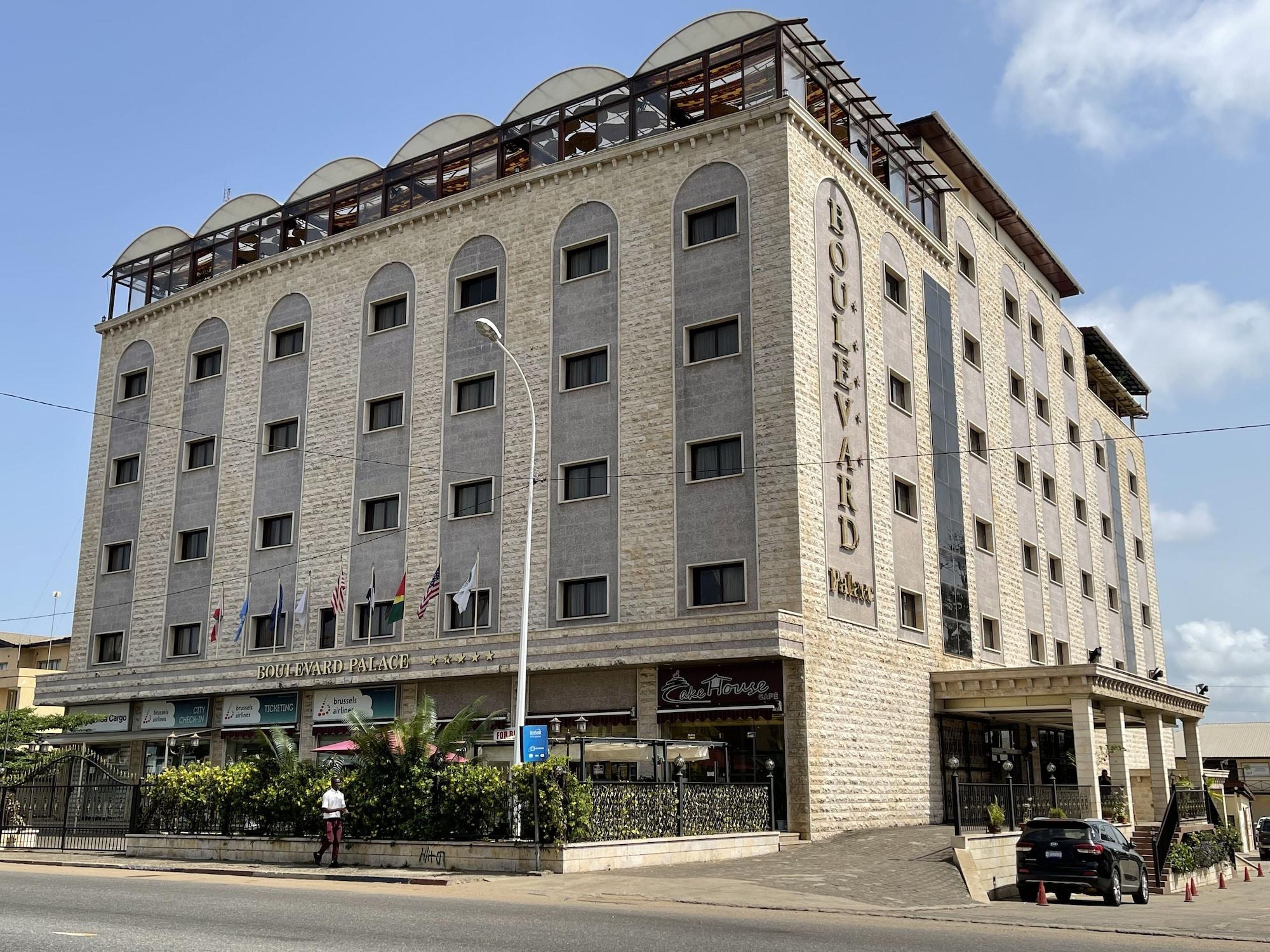 Vista Exterior Boulevard Palace Hotel