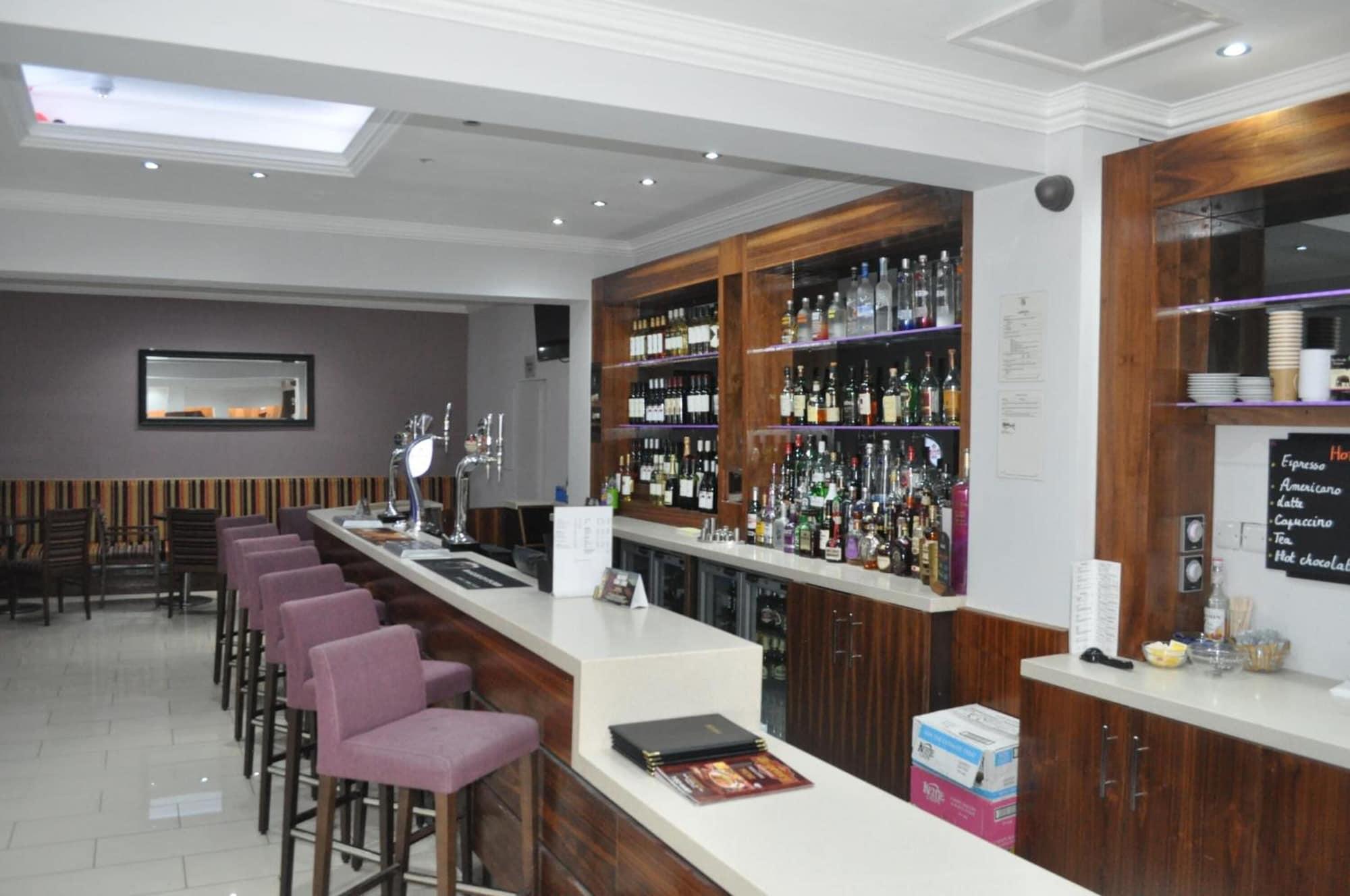 Bar/Salón Collection Hotel Birmingham