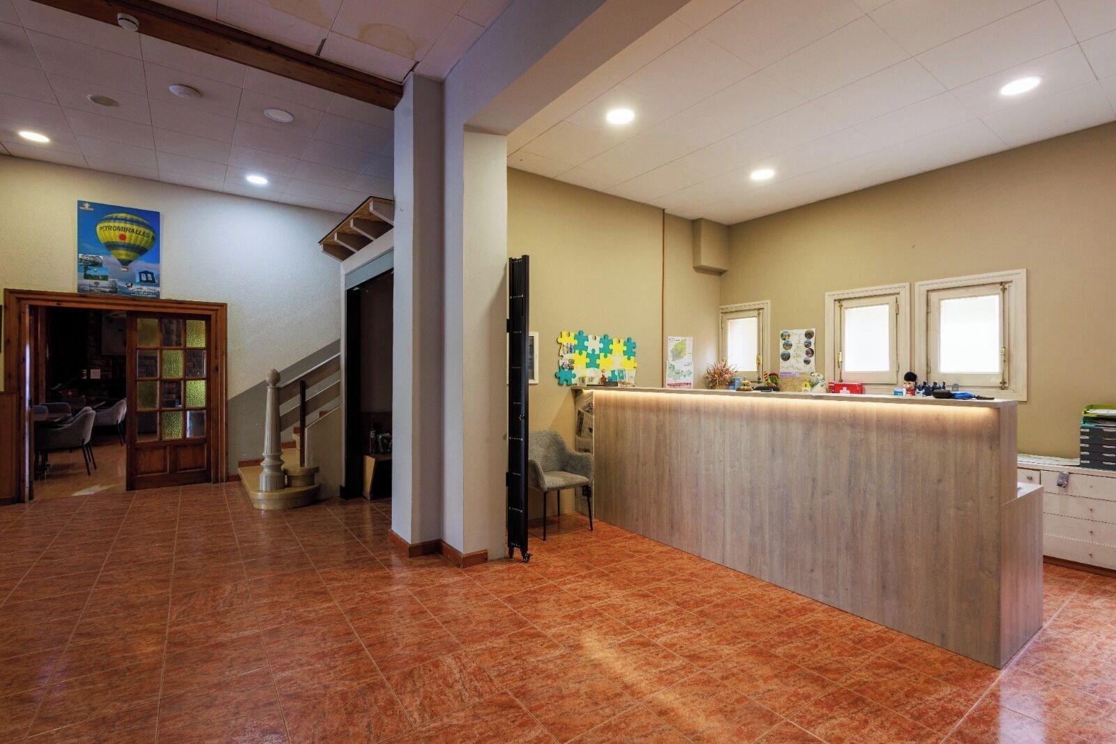 Vista Lobby HOTEL BON REPOS