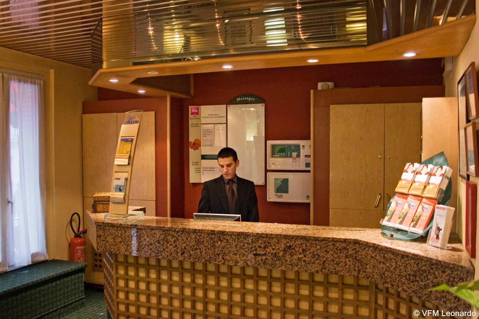Vista Lobby ibis Paris Vaugirard Porte de Versailles
