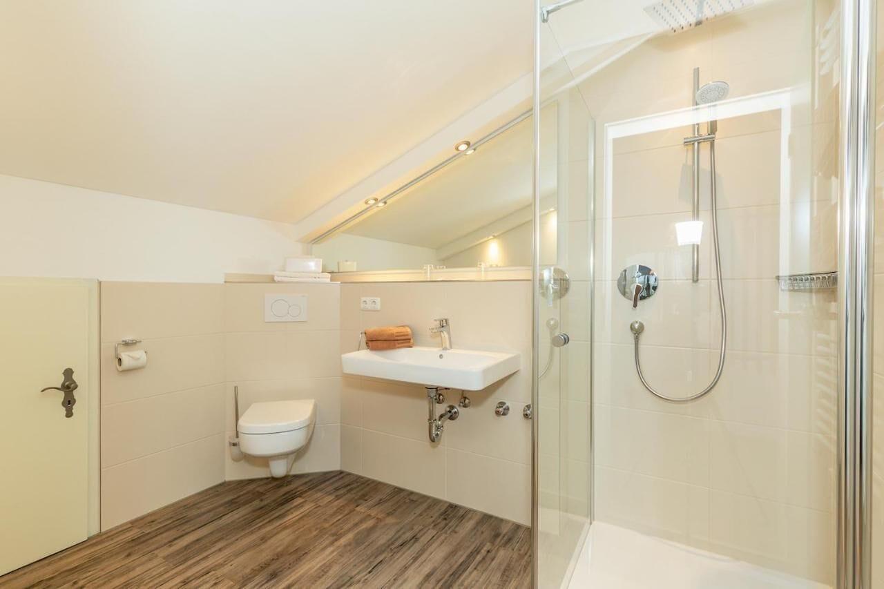 Equipamiento de Habitación Gästehaus Menkenbauer