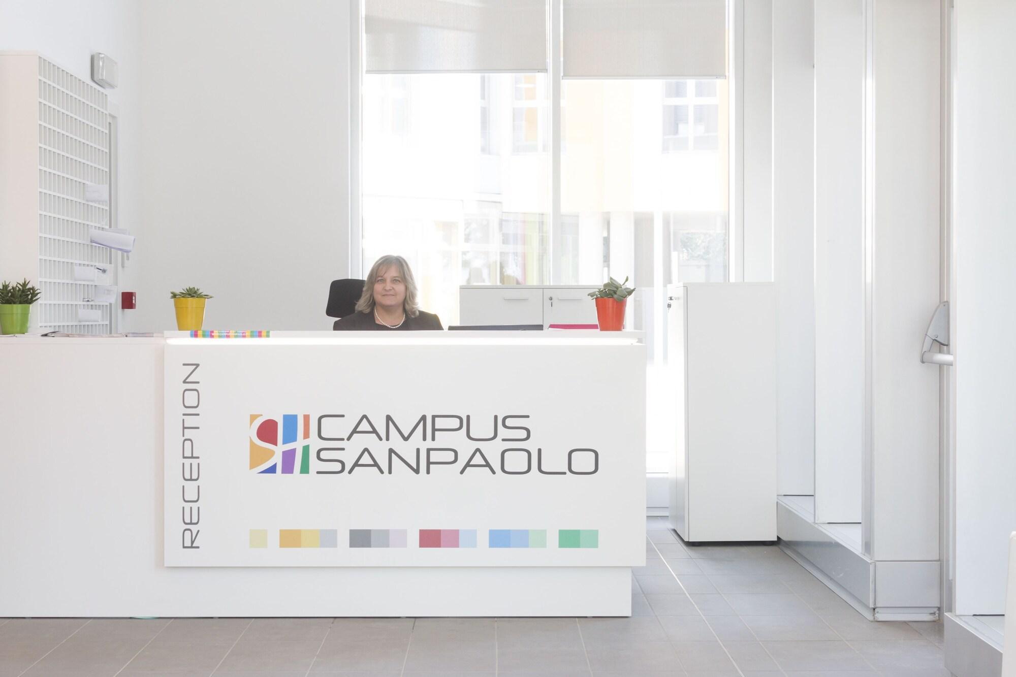 Vista Lobby Hotel Campus Sanpaolo