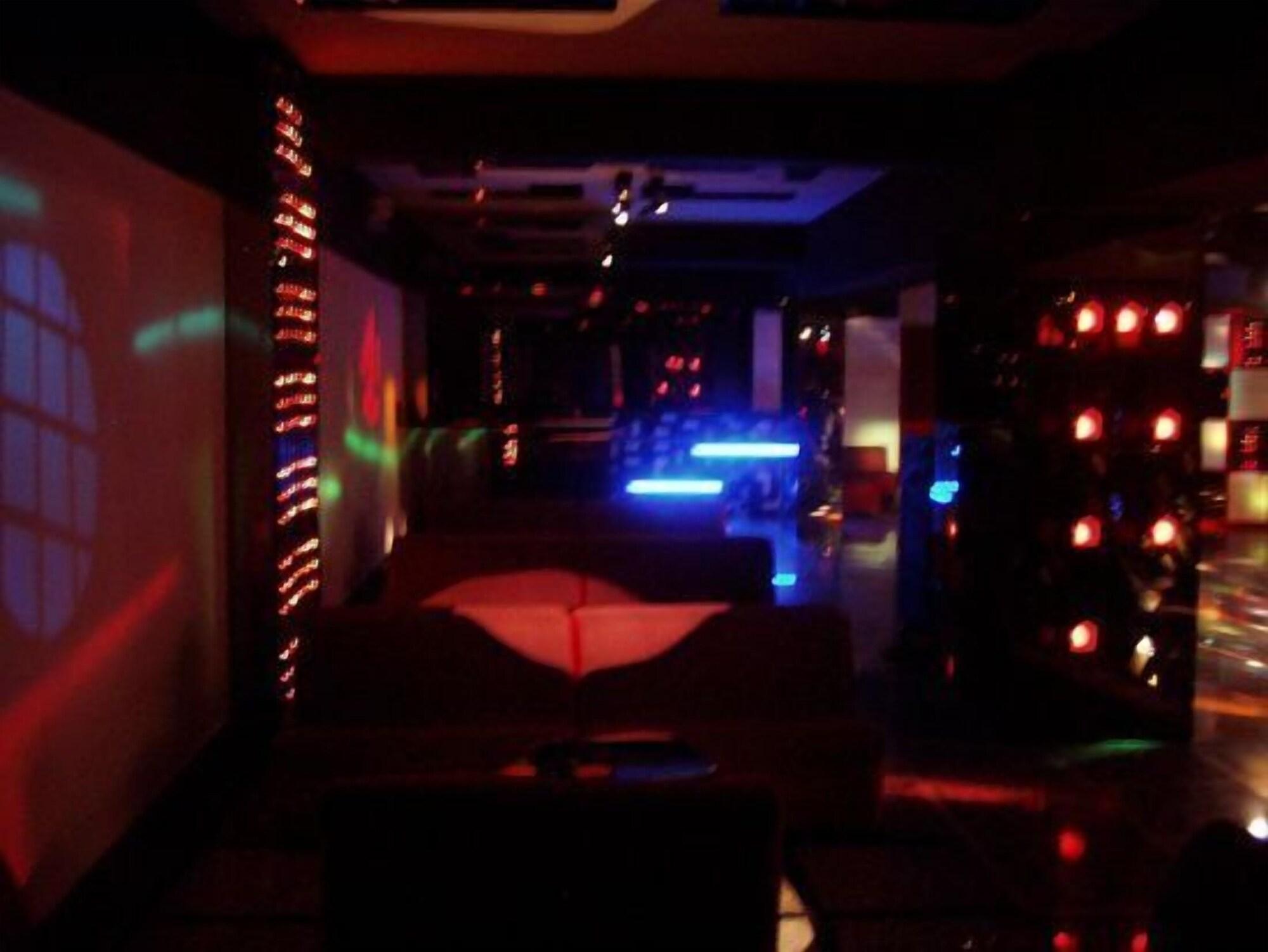 Bar/Salón Le Dune