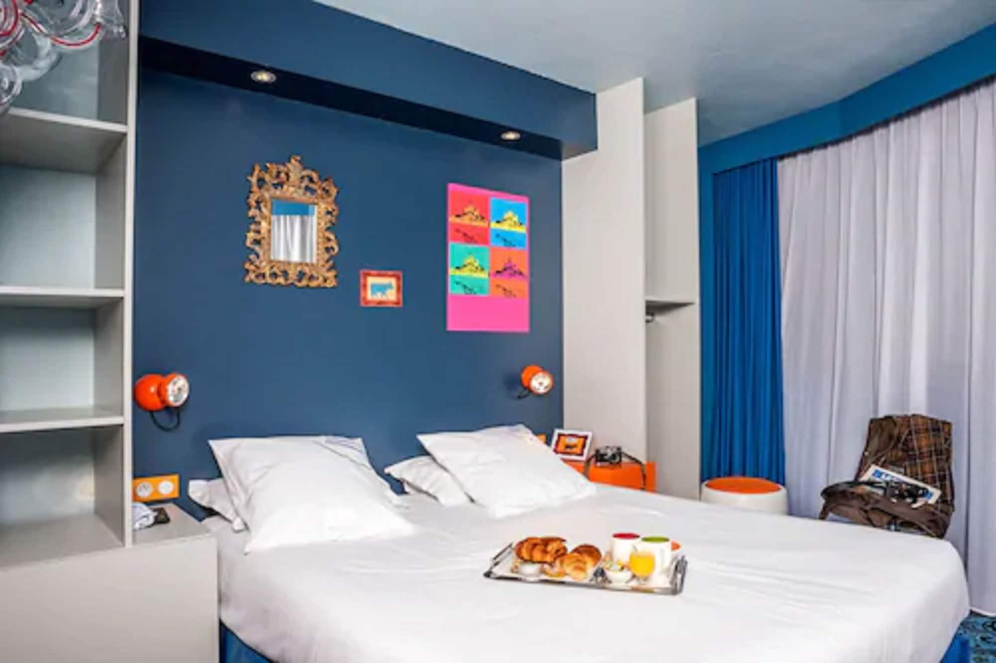 Varios Hôtel Gabriel
