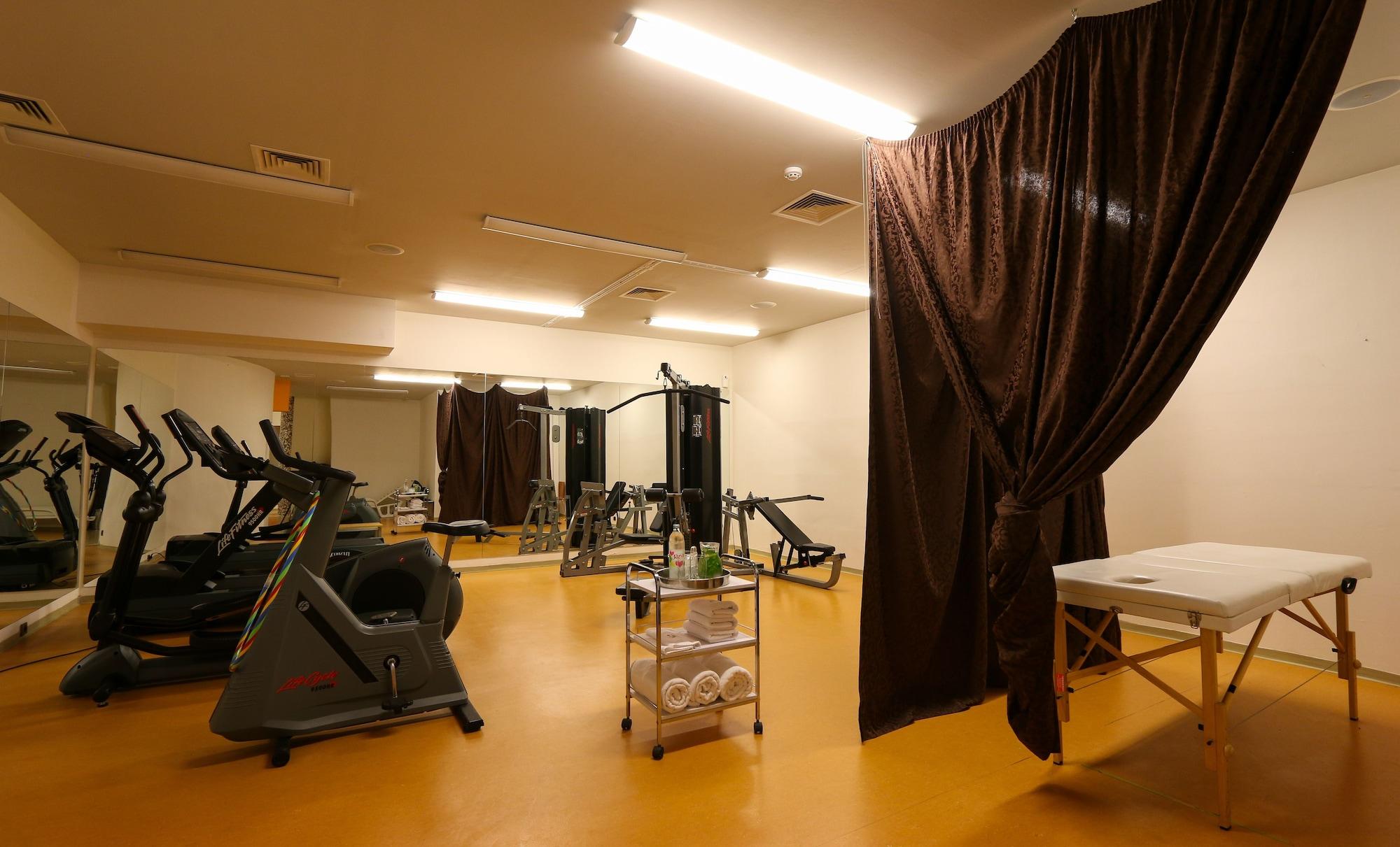 Gimnasio Hotel Indijan