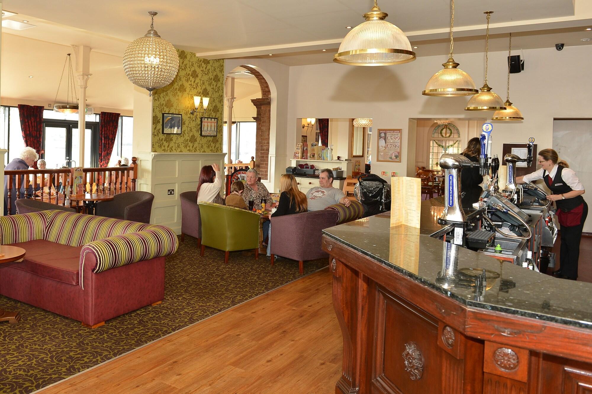 Bar/Salón Wherry Hotel