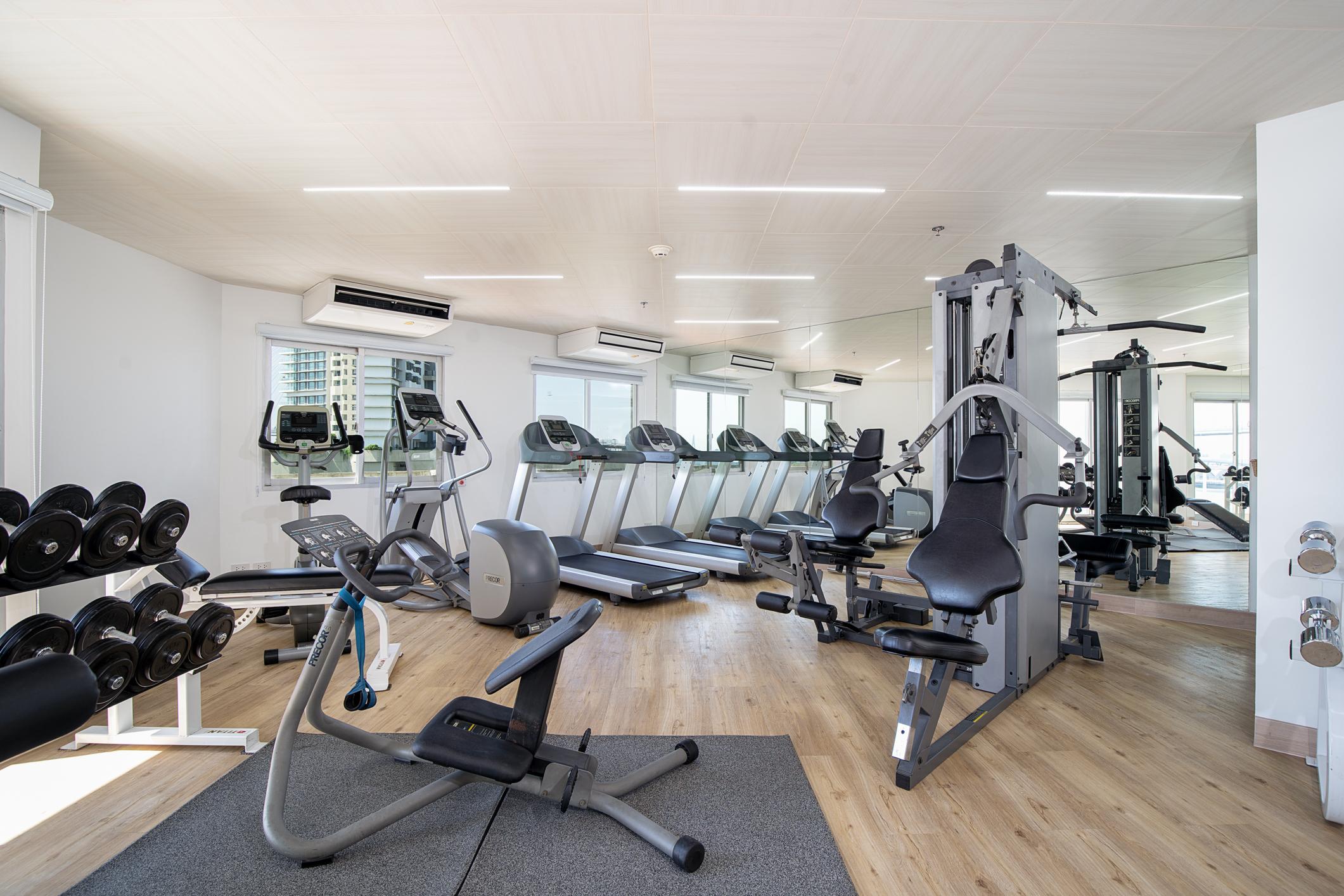 Instalaciones Recreativas Riverfront Bangkok