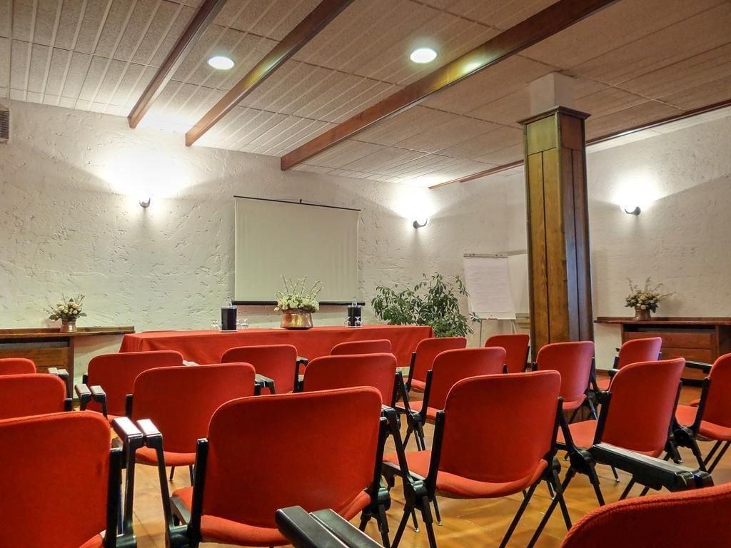 Sala de Reuniones Hotel El Rustego