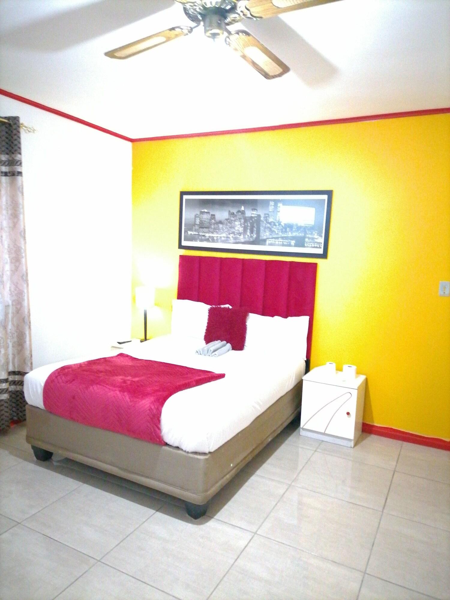 Vista Exterior Neo Ruks bnb sleep and Go