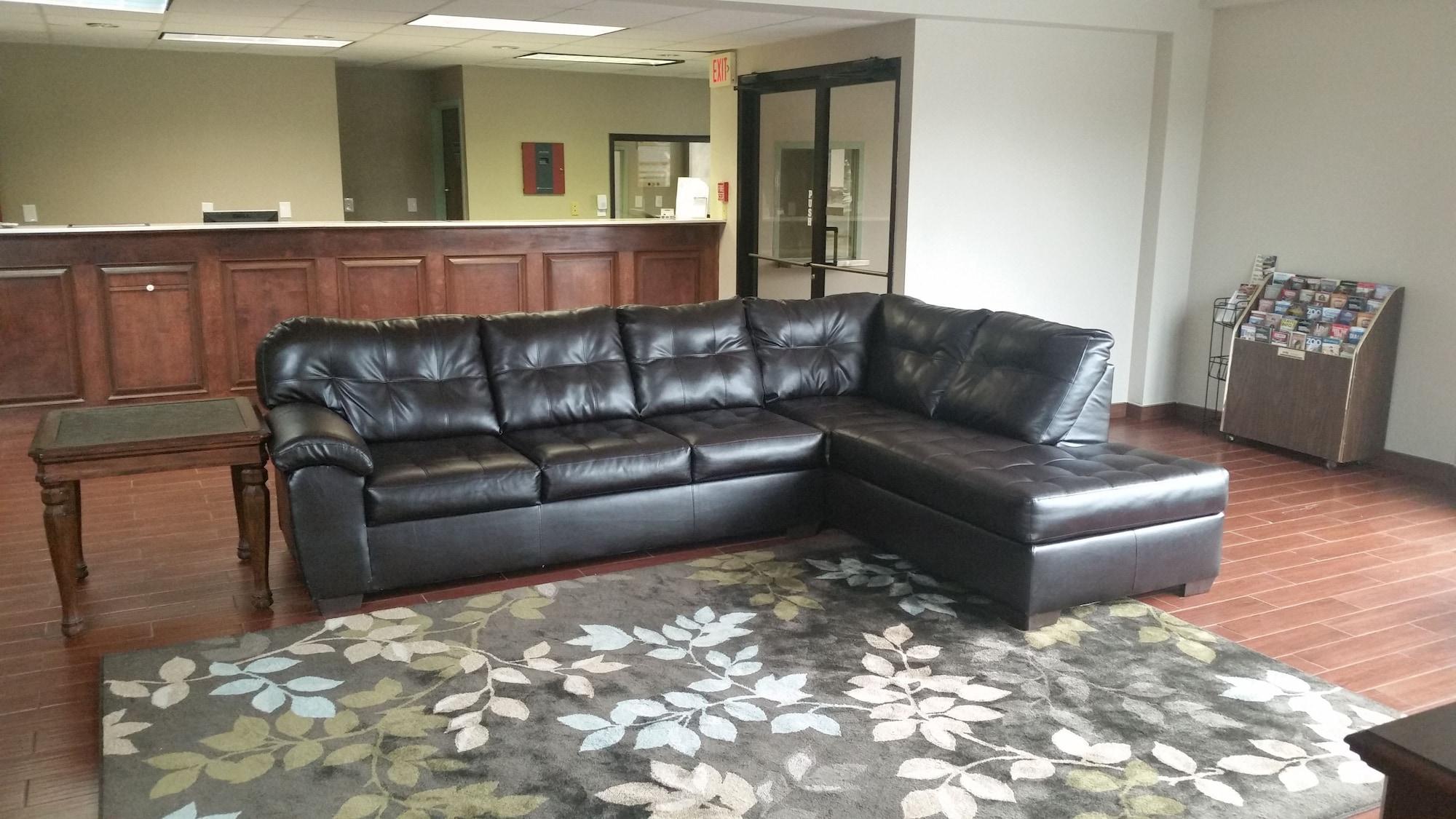 Vista Lobby Quality Inn And Suites