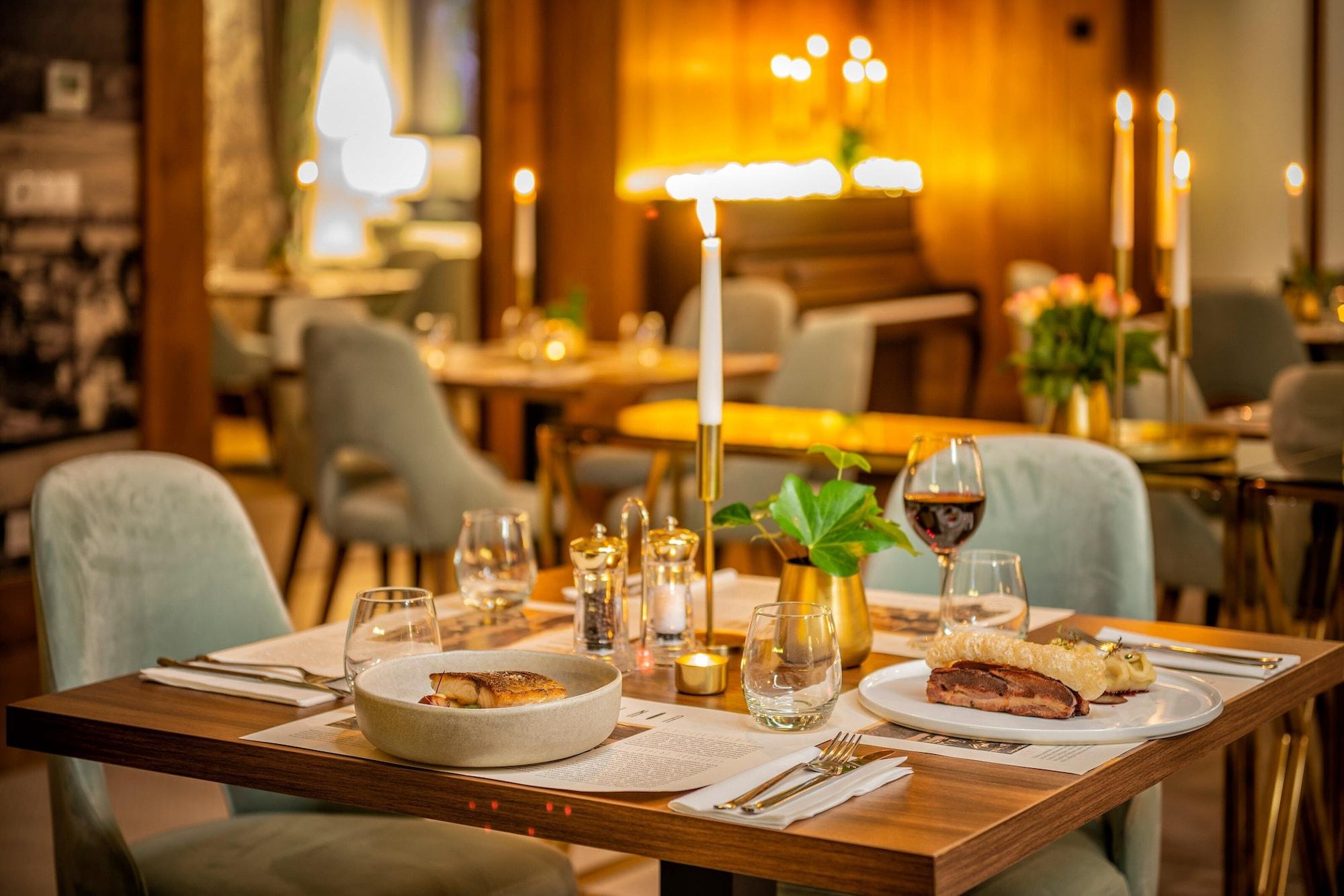 Restaurant Hotel Dębowy Biowellness & SPA