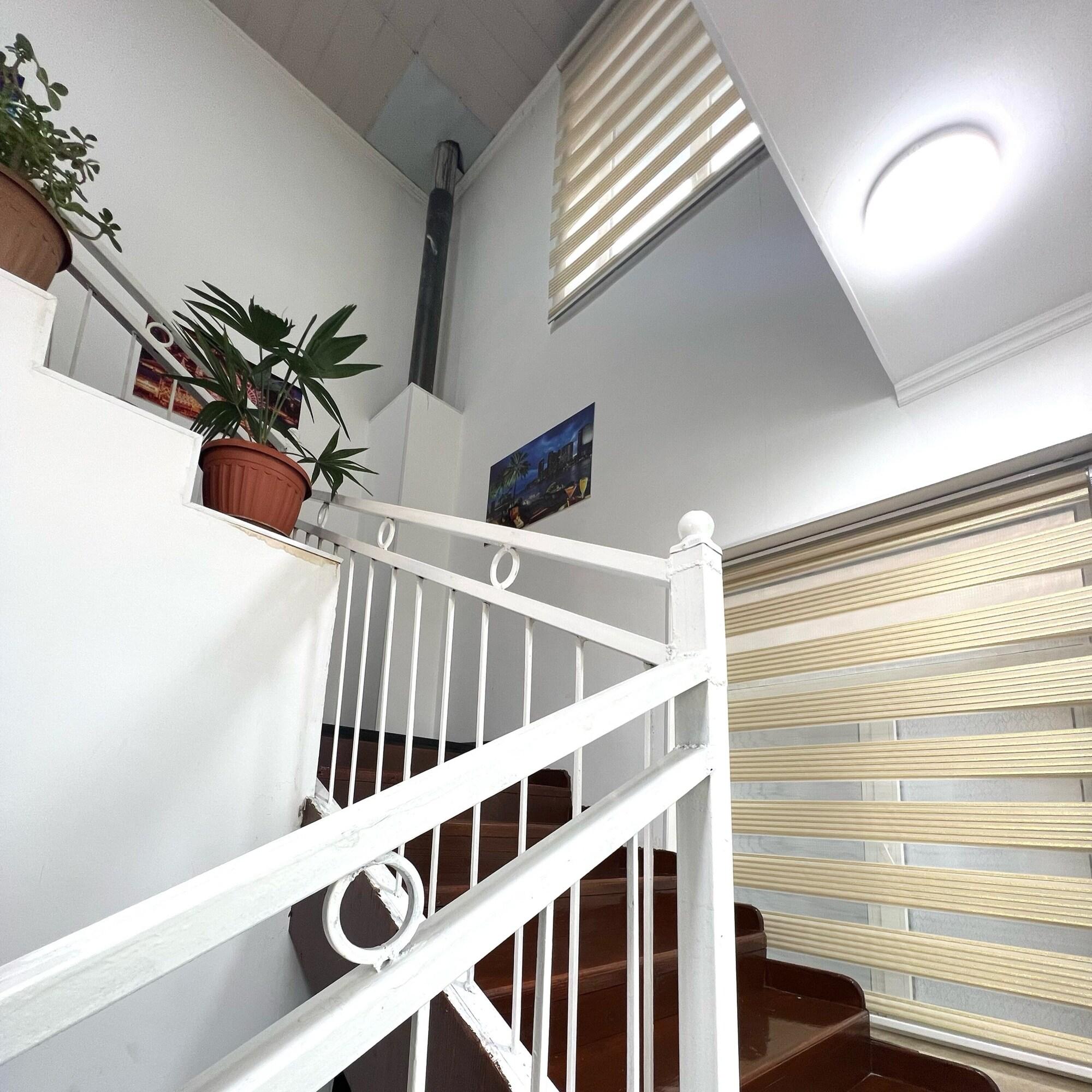 Vista Lobby ABS Guest House Osh