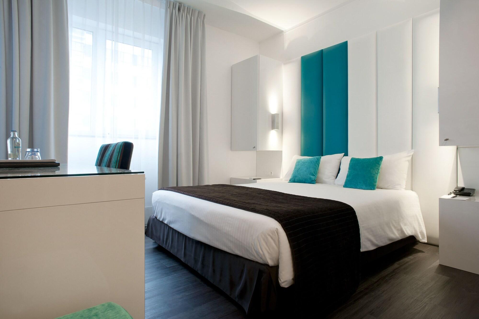 Varios Hotel ECU - Different Hotels