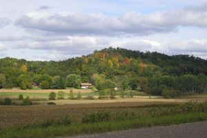 Alquiler Vacacional - Peaceful Country Comfort W Panoramic Views of Big Creek Valley