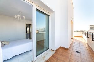 Alquiler Vacacional - BRIGHT  PENTHOUSE WITH SUN ALL DAY AND VIEWS OF THE SEA AND THE GOLF  COURSE