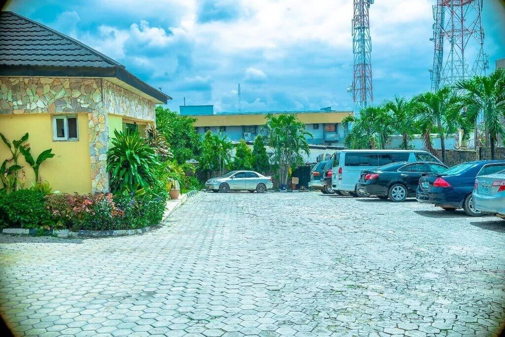 Varios CheckInn hotel Ibadan