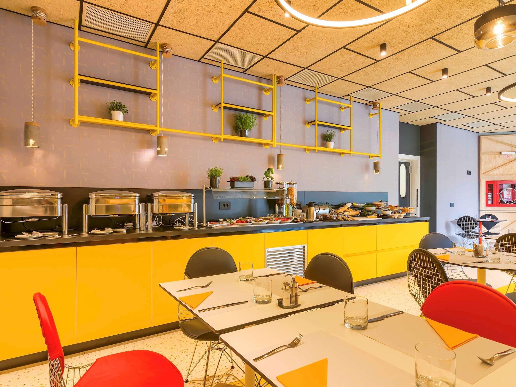 Restaurant ibis Styles Bucharest Erbas