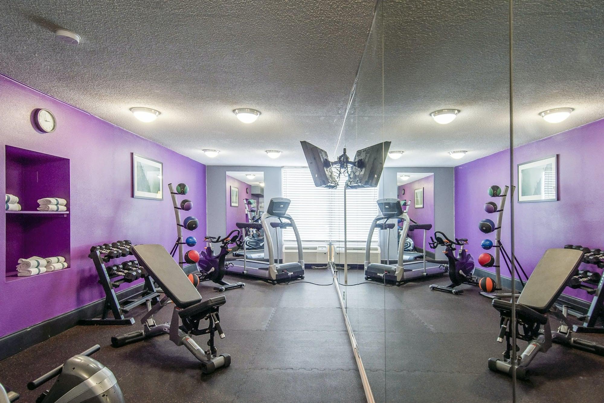 Gimnasio Days Inn & Suites by Wyndham Johnson City