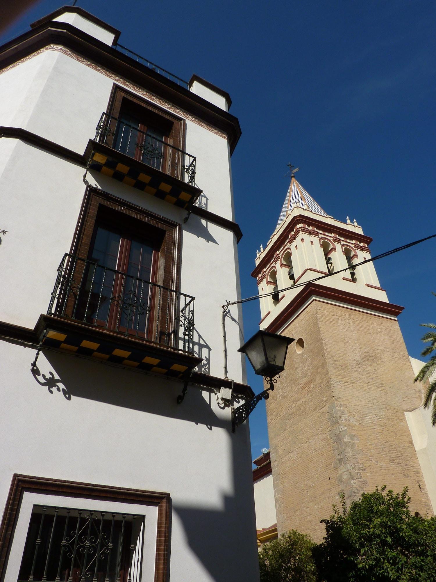 Vista Exterior Rey de Sevilla Flats Macarena