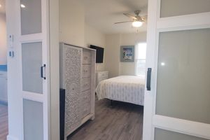 Alquiler Vacacional - "Beach Sweet"  Slightly over a block to Ocean!! 1st floor, no stairs to climb.