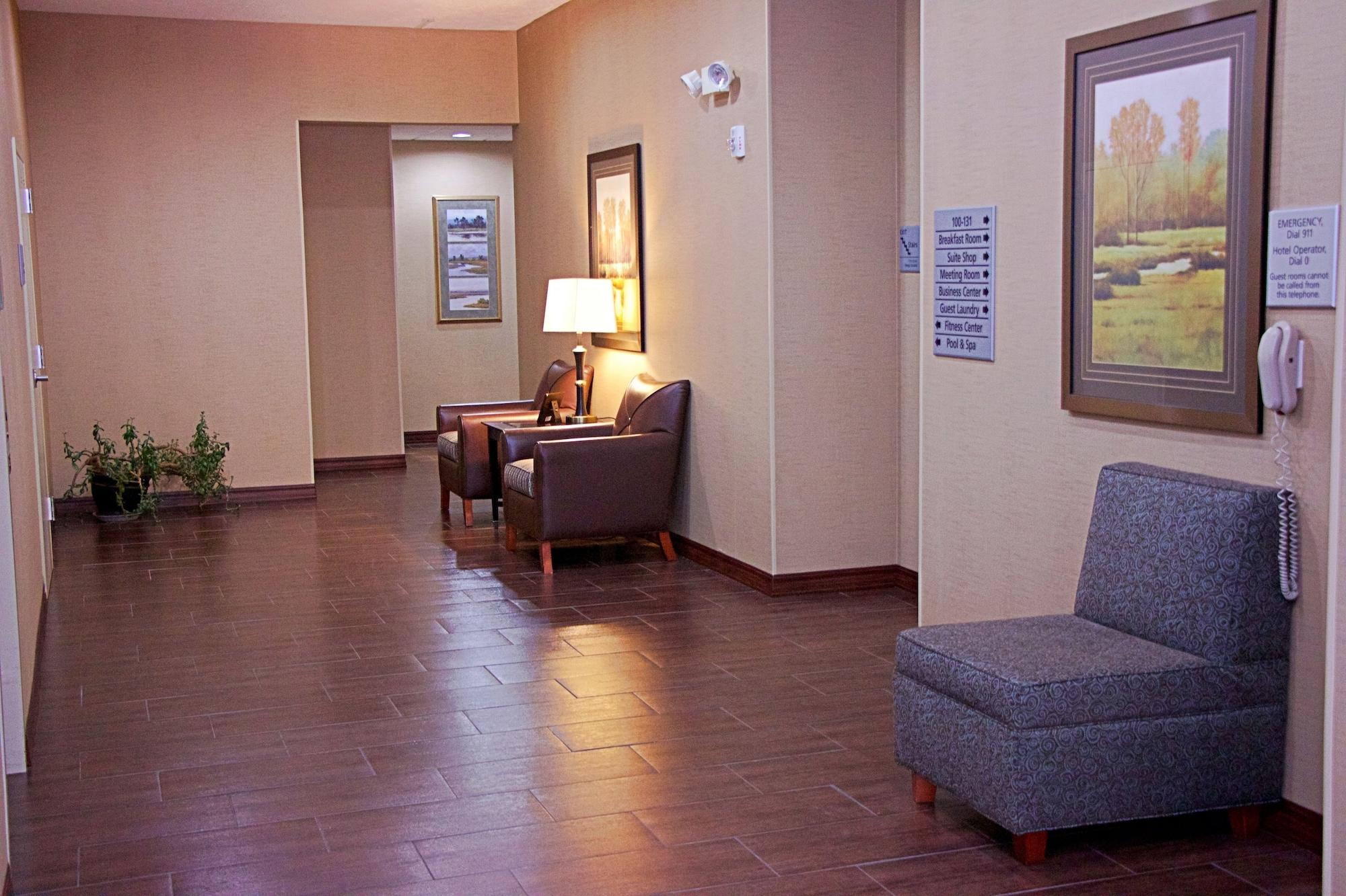 Vista Lobby Hampton Inn Sidney NE