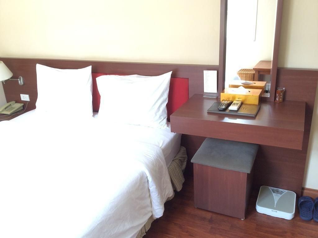 Varios Tulip Hotel Vu Ngoc Phan