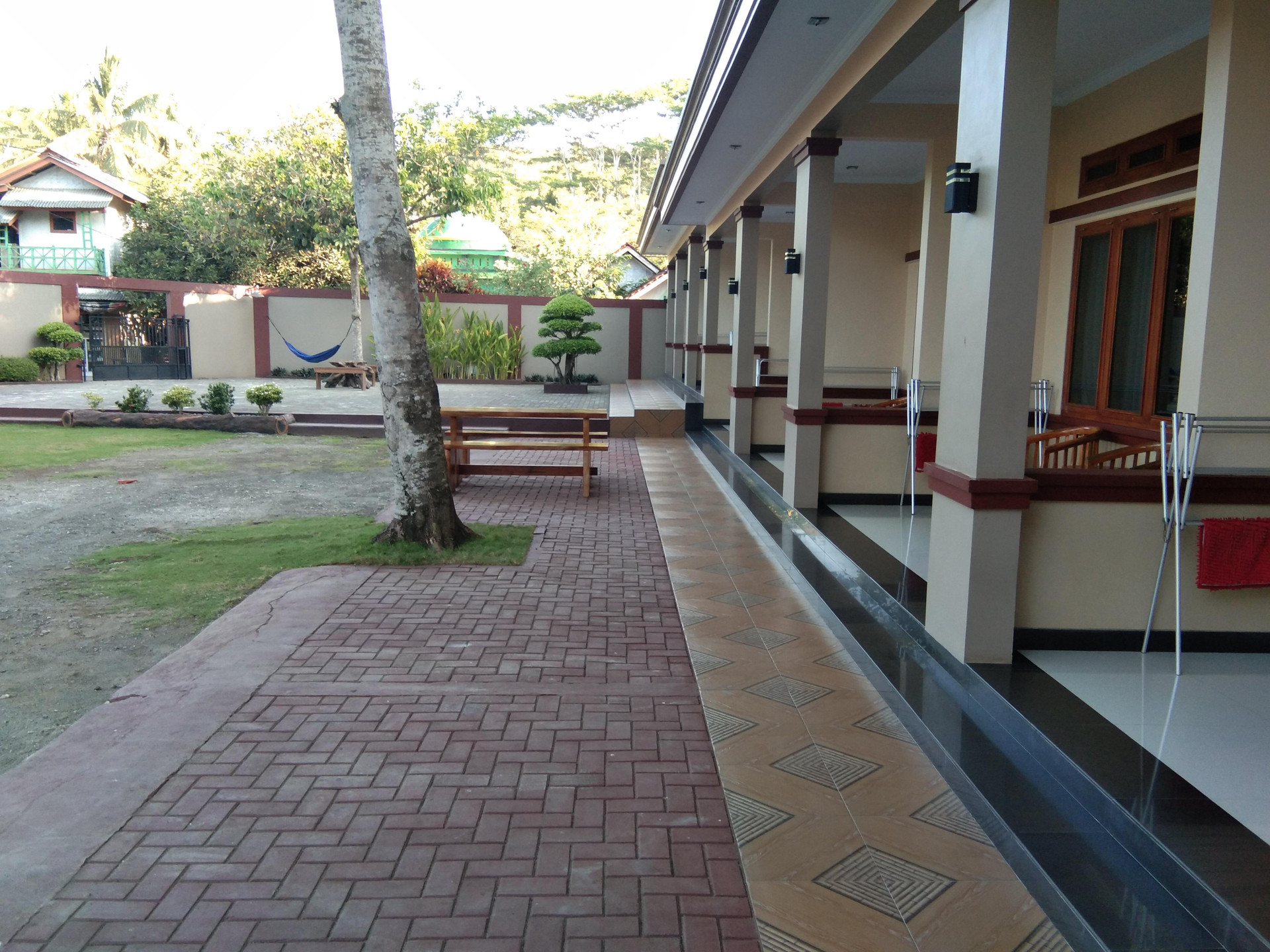 Vista Exterior Hotel Pondok Rivana