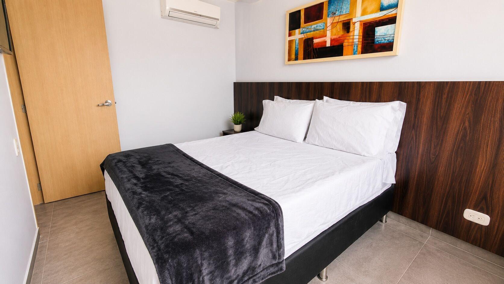 Habitación La 70 Laureles Condo cold AC