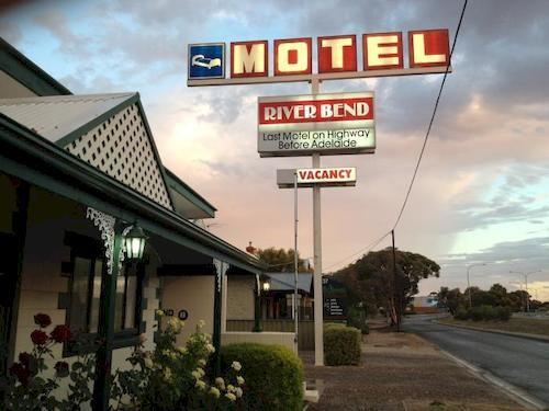 Vista Exterior Motel River Bend