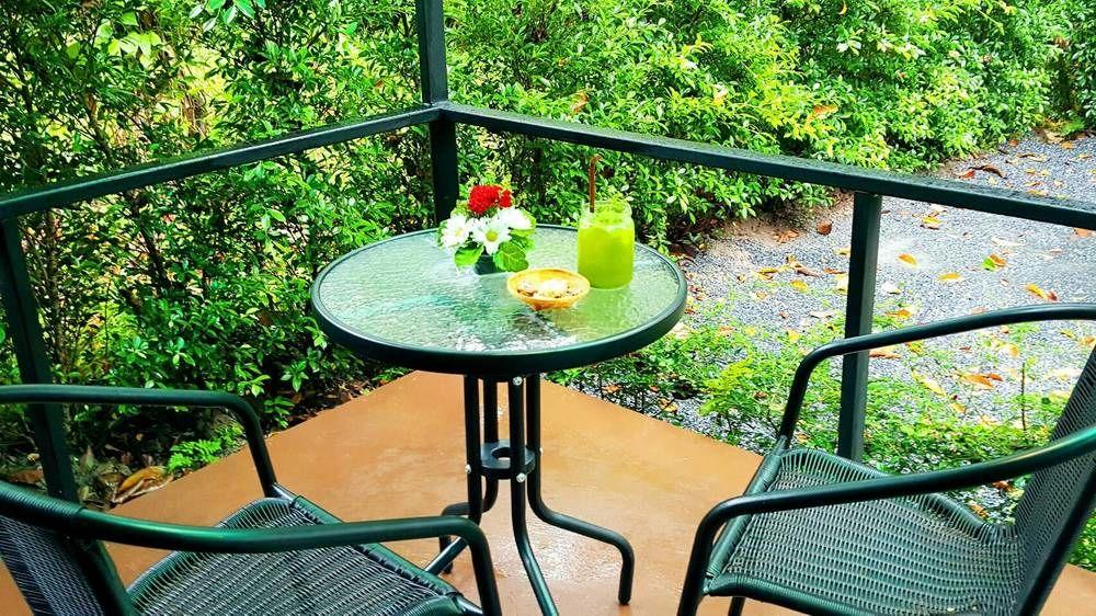 Equipamiento de Habitación Hug Rimtharn