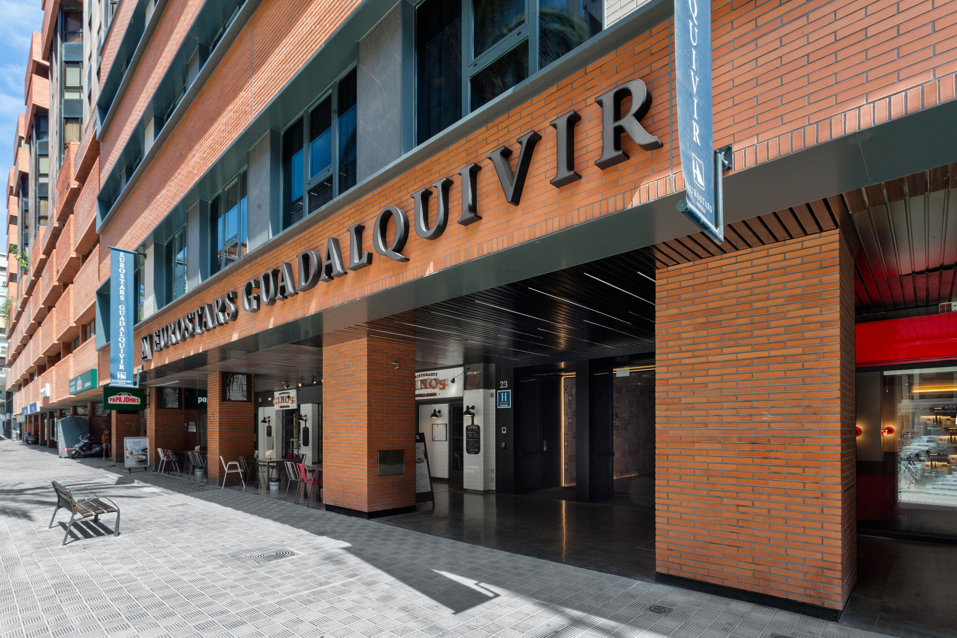 Vista Exterior Eurostars Guadalquivir