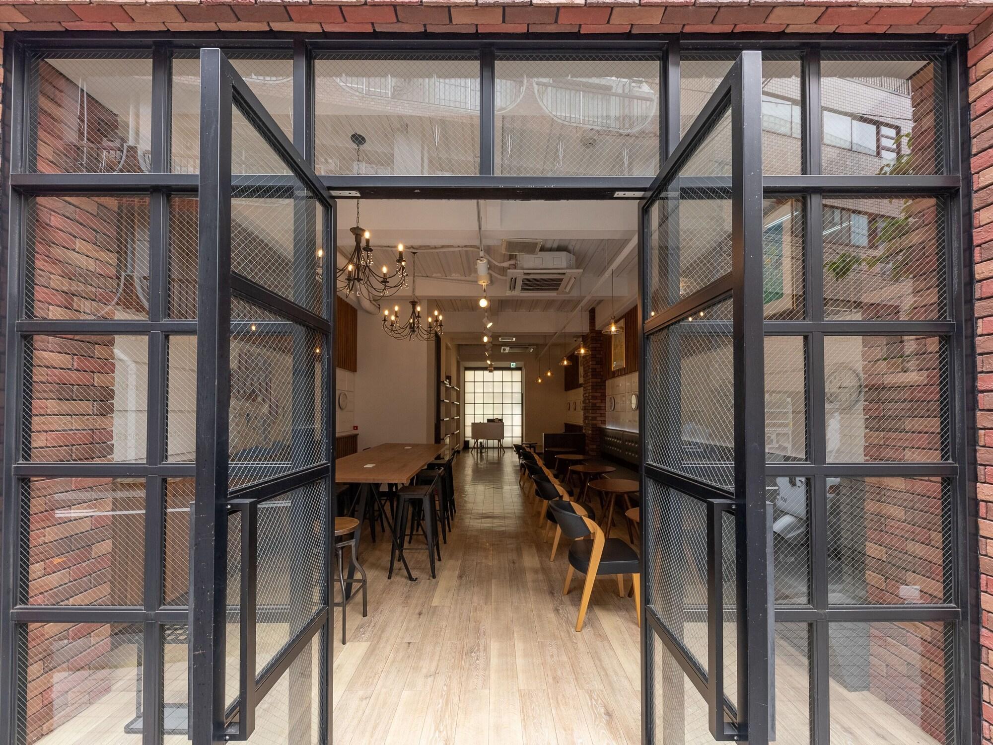 Vista Exterior Hostel JAZ