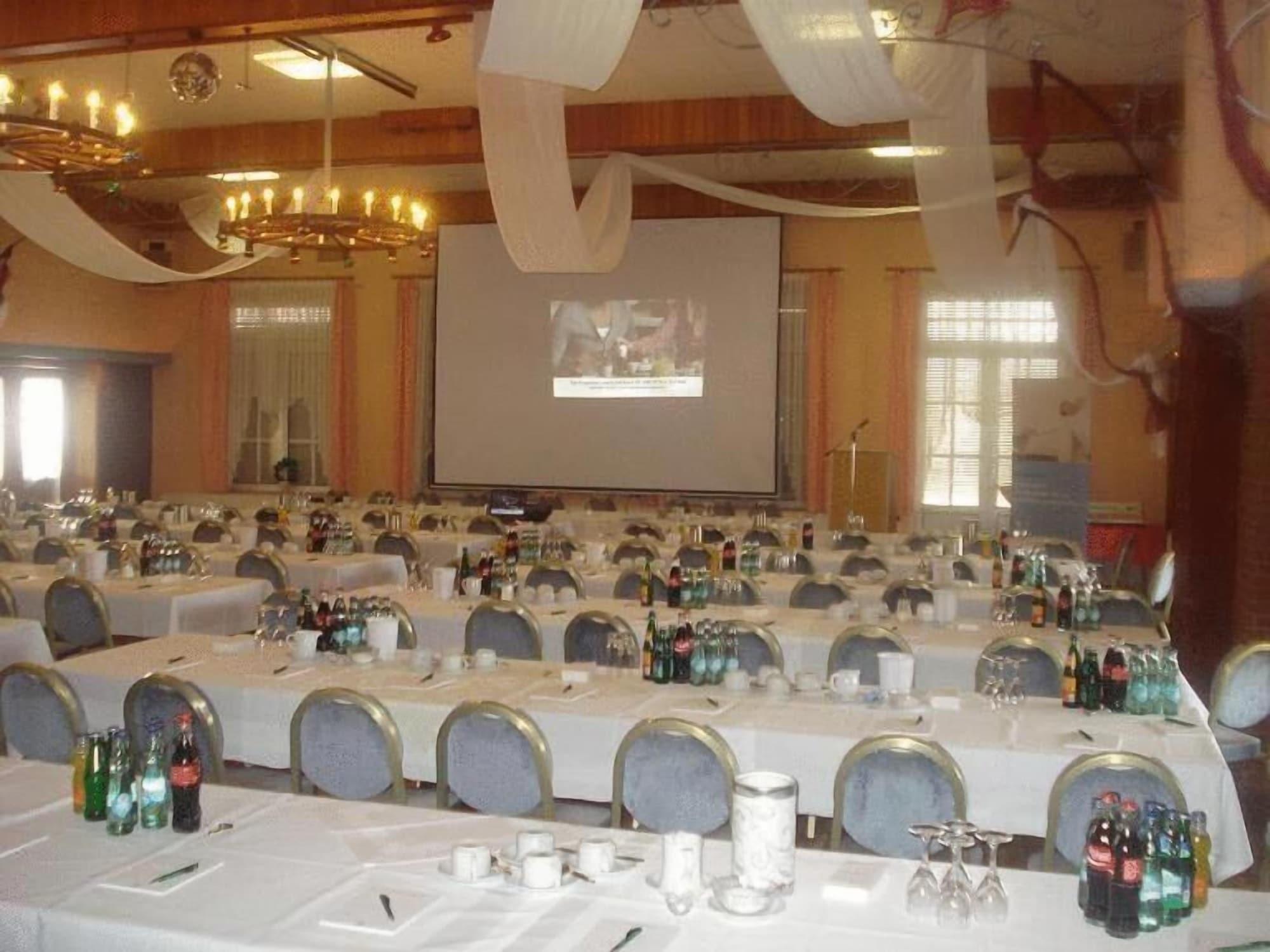 Sala de Reuniones Hotel & Restaurant Itzumer Paß
