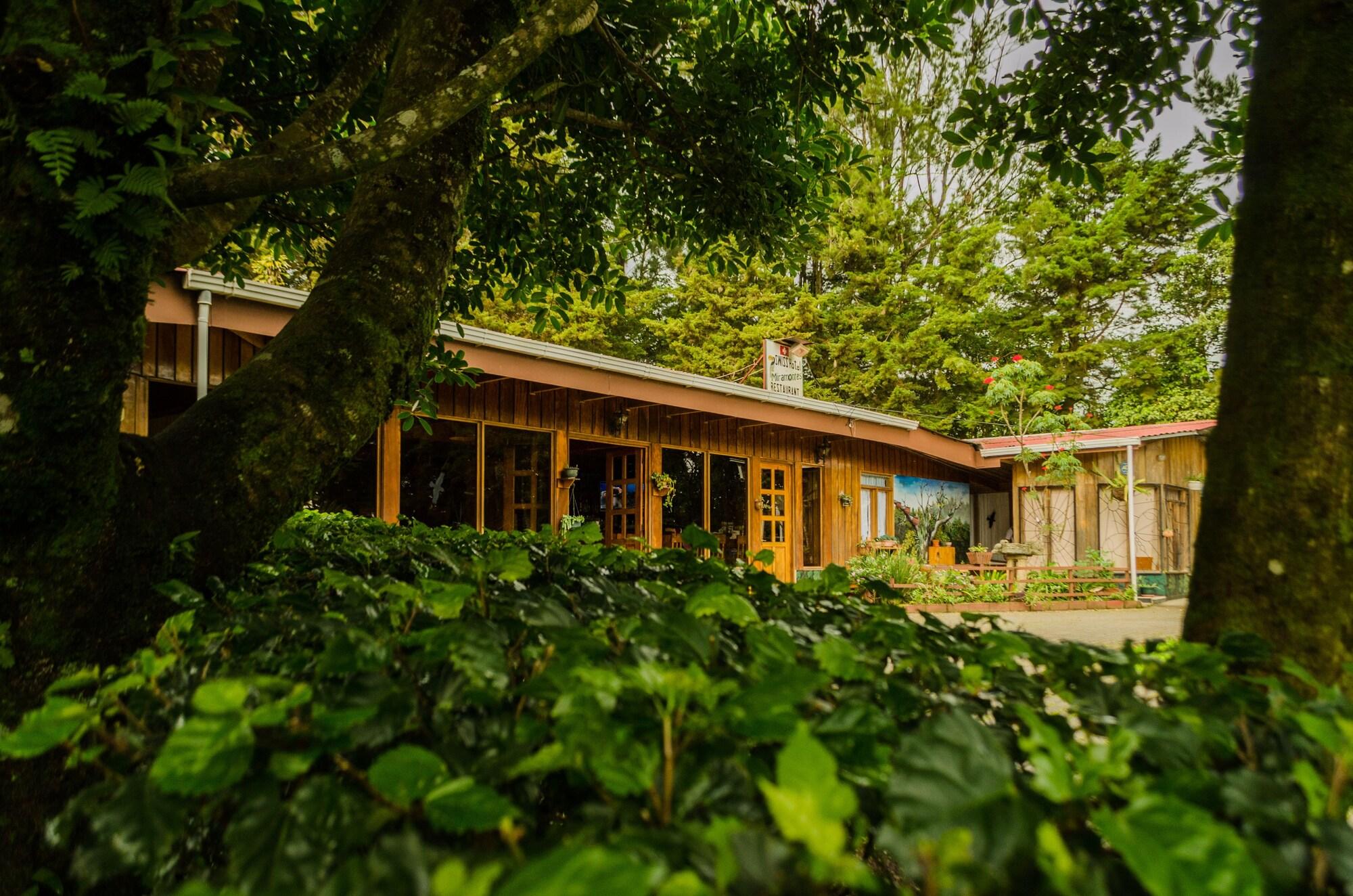 Vista Lobby Hotel Holístico Monteverde