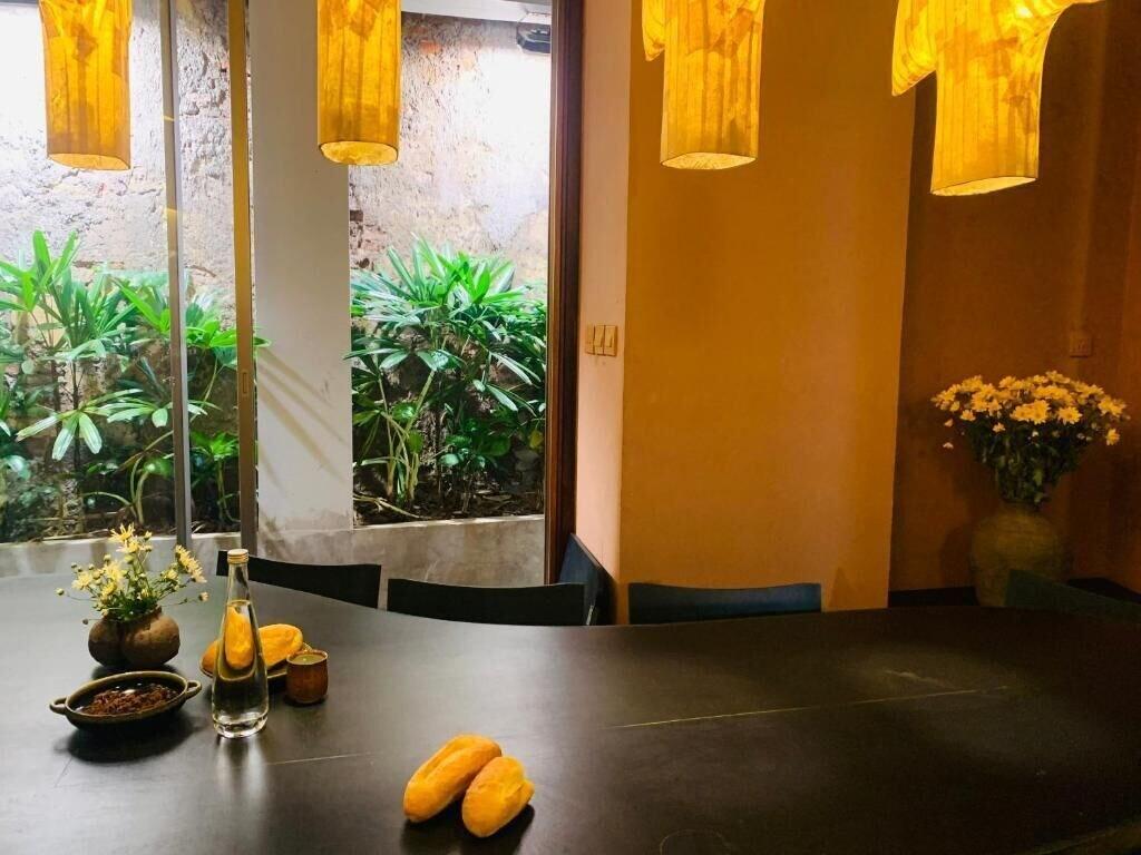 Restaurant Concon House